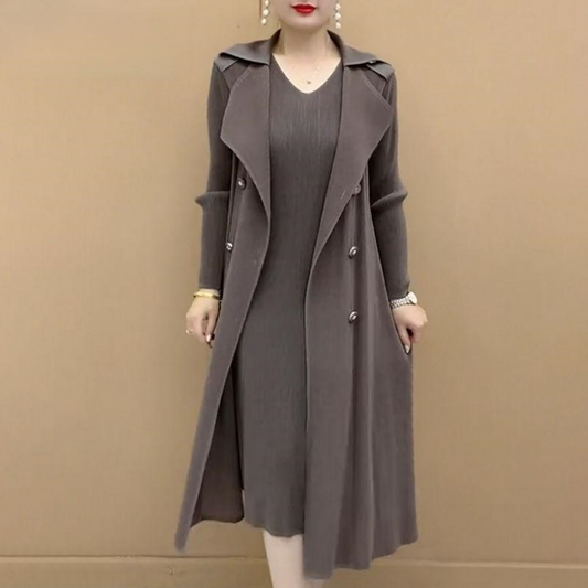 🎁High-end clothing designed for moms🎉Autumn Hot Sale🎉Fashionable Pleated Suit Collar Fake Two-piece Trench Coat