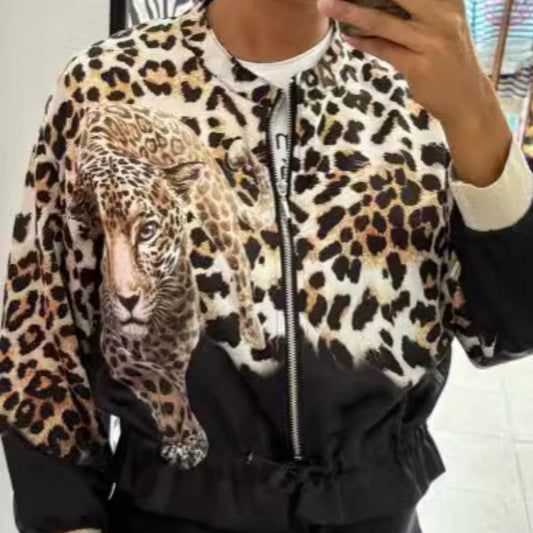 ✨New Arrival✨Women's Zipper Short Jacket with a Tiger & Leopard Print