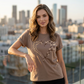 👚 50% RABATT! ✨ Lässiges Damen-Oberteil mit Kurzarm und Print – Bunter Look, weicher Stoff & perfekt für Sommer, Strand oder Freizeit – leicht kombinierbar 🌸