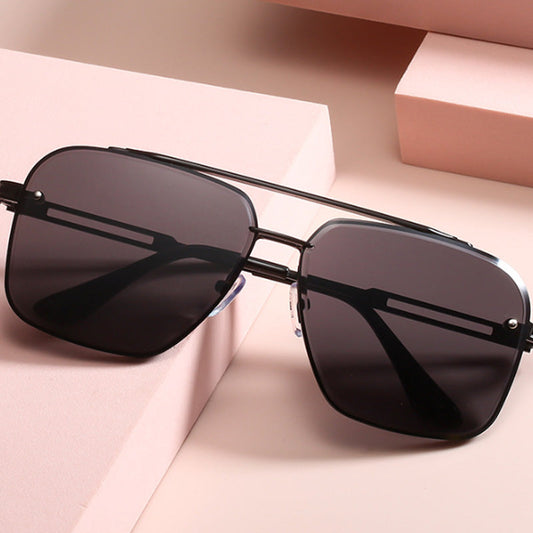⏳Begrenzte Zeit 50% Rabatt💥Retro-Sonnenbrille mit Farbverlauf und UV400-Schutz