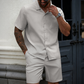 Einfarbiges Zweiteiler-Sommer-Outfit für Herren