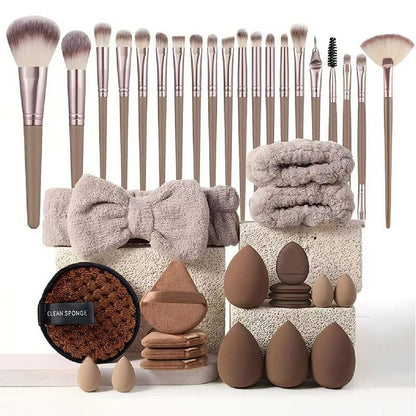 💝✨50% RABATT! All-in-One-Set mit Make-up-Pinseln und -Schwämmchen